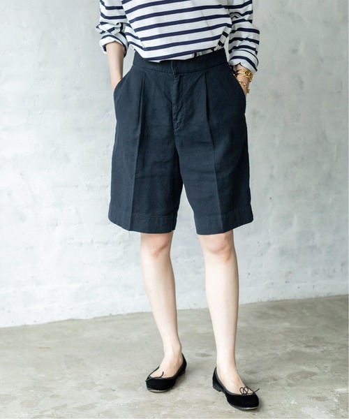 IENA（イエナ）の「コットン麻オックスショートパンツ（その他パンツ・レディース・ネイビー/アイボリー・38/36）」の2枚目の写真