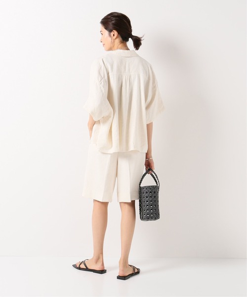 IENA（イエナ）の「コットン麻オックスショートパンツ（その他パンツ・レディース・ネイビー/アイボリー・38/36）」の4枚目の写真