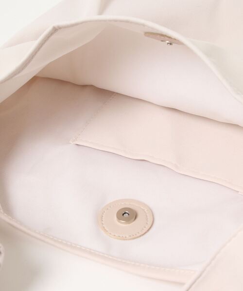 LA VORAGINE（ラ ヴォラジネ）の「大容量布帛トートバッグ（トートバッグ・レディース・ブルー/アイボリー/ブラック/グリーン・FREE）」の9枚目の写真