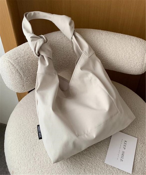 LA VORAGINE（ラ ヴォラジネ）の「大容量布帛トートバッグ（トートバッグ・レディース・ブルー/アイボリー/ブラック/グリーン・FREE）」の2枚目の写真