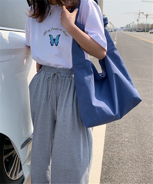 LA VORAGINE（ラ ヴォラジネ）の「大容量布帛トートバッグ（トートバッグ・レディース・ブルー/アイボリー/ブラック/グリーン・FREE）」の12枚目の写真