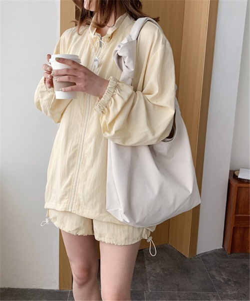 LA VORAGINE（ラ ヴォラジネ）の「大容量布帛トートバッグ（トートバッグ・レディース・ブルー/アイボリー/ブラック/グリーン・FREE）」の15枚目の写真