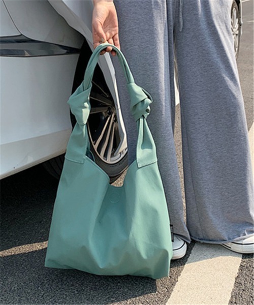 LA VORAGINE（ラ ヴォラジネ）の「大容量布帛トートバッグ（トートバッグ・レディース・ブルー/アイボリー/ブラック/グリーン・FREE）」の21枚目の写真