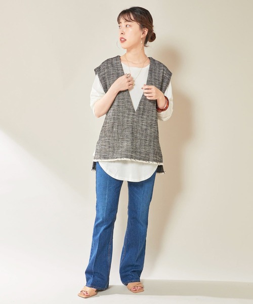 SHENERY(シーナリー)の「センタープレスデニムパンツ(デニムパンツ・レディース・ブルー・38/36)」の7枚目の写真