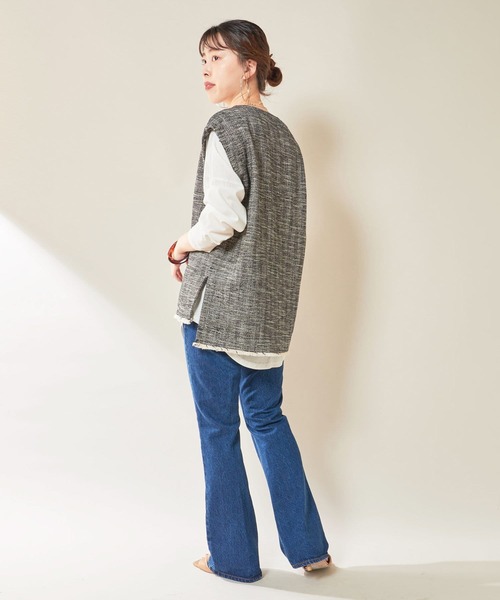 SHENERY(シーナリー)の「センタープレスデニムパンツ(デニムパンツ・レディース・ブルー・38/36)」の12枚目の写真