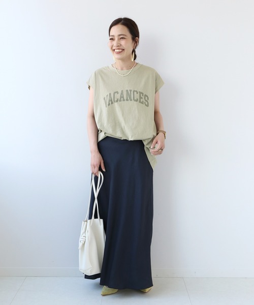 Simplicite(サンプリシテ)の「カレッジアーチロゴTシャツ◆(Tシャツ/カットソー・レディース・ブラック/グレー/ホワイト・FREE)」の11枚目の写真