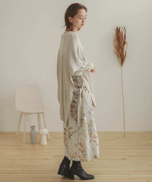 SENSE OF PLACE by URBAN RESEARCH(センスオブプレイスバイアーバンリサーチ)の「ポンチョセーター(ニット/セーター・レディース・パープル/アイボリー/ブラック・ONE)」の8枚目の写真