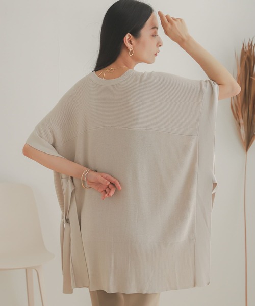 SENSE OF PLACE by URBAN RESEARCH(センスオブプレイスバイアーバンリサーチ)の「ポンチョセーター(ニット/セーター・レディース・パープル/アイボリー/ブラック・ONE)」の12枚目の写真