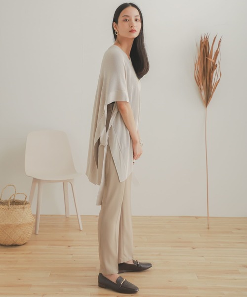 SENSE OF PLACE by URBAN RESEARCH(センスオブプレイスバイアーバンリサーチ)の「ポンチョセーター(ニット/セーター・レディース・パープル/アイボリー/ブラック・ONE)」の19枚目の写真