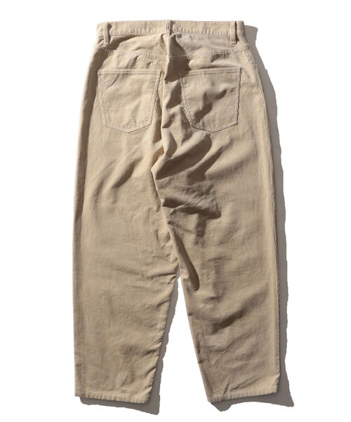 BEAMS（ビームス）の「BEAMS / ワイド テーパード コーデュロイ パンツ（その他パンツ・メンズ・ダークグリーン/アイボリー・X-LARGE/LARGE/SMALL/MEDIUM）」の17枚目の写真