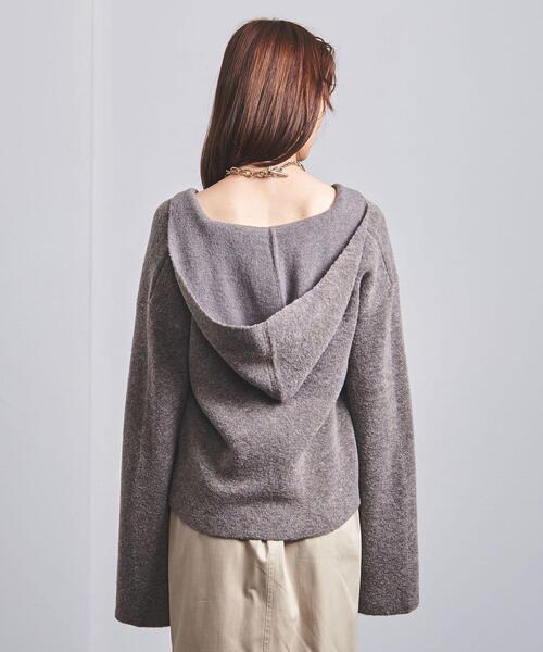 ELIN（エリン）の「＜ELIN（エリン）＞フーデッド ニット（ニット/セーター・レディース・グレー・FREE）」の2枚目の写真