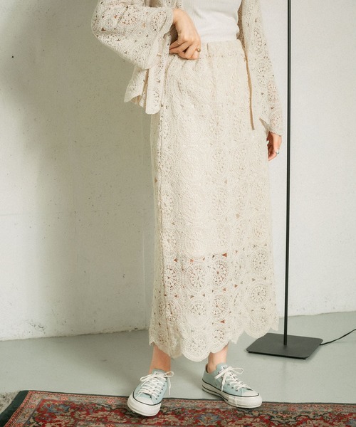 KBF（ケイビーエフ）の「アイレットサークルレーススカート（スカート・レディース・ダークブラウン/アイボリー/オレンジ系その他・ONE）」の15枚目の写真