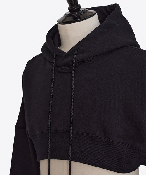 SISE(シセ)の「SISE SHORT HOODIE(スウェット・メンズ・ホワイト/ブラック・MEDIUM)」の5枚目の写真