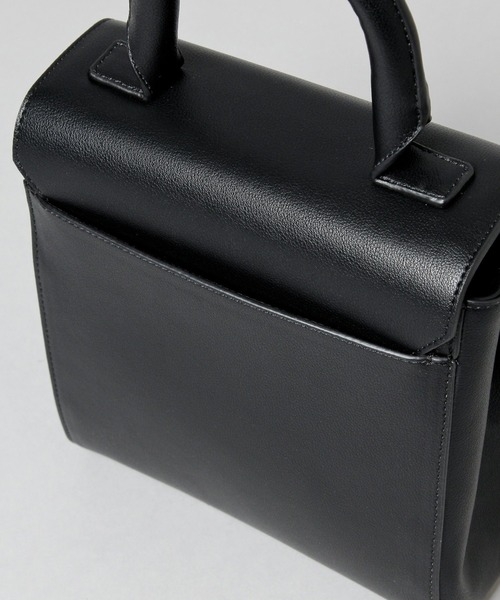 HARE（ハレ）の「【WEARISTA×HARE】2WAYスクエアBAG(HARE