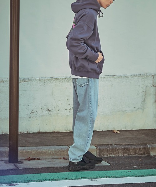 Paragraph(パラグラフ)の「【PARAGRAPH/パラグラフ】 PAINT LOGO HOOD No.2/プリントスウェットパーカー/ユニセックス/裏毛(パーカー・メンズ・ブラック/グレー/パープル/ライトグレー・フリ-)」の16枚目の写真