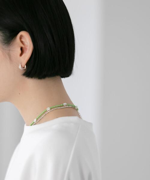 CITEN（シテン）の「＜CITEN（シテン）＞フラワー＆ビーズ 2連 ネックレス（ネックレス・レディース・シルバー/ケリー・FREE）」の16枚目の写真