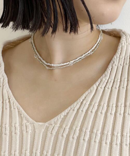 CITEN（シテン）の「＜CITEN（シテン）＞フラワー＆ビーズ 2連 ネックレス（ネックレス・レディース・シルバー/ケリー・FREE）」の11枚目の写真