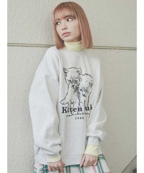 merry jenny（メリージェニー）の「KITTEN CLUBトレーナー（Tシャツ/カットソー・レディース・ブラック/ブラウン/グレー・FREE）」の4枚目の写真