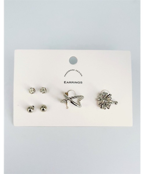 mou（モウ）の「ミニピアス＆イヤーカフ4セットアクセサリー（ピアス（両耳用）・レディース・シルバー/ゴールド・FREE）」の2枚目の写真