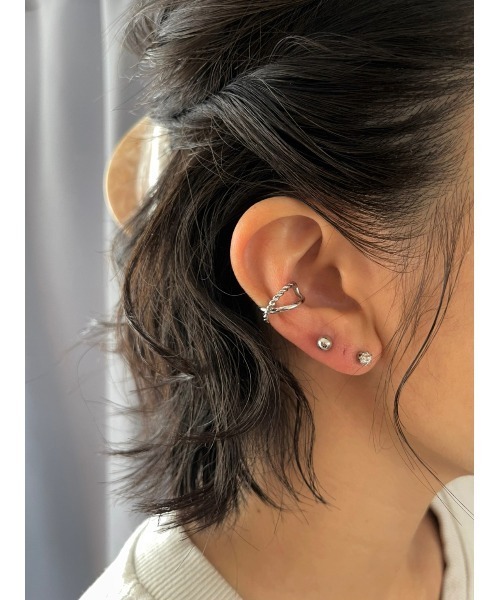 mou（モウ）の「ミニピアス＆イヤーカフ4セットアクセサリー（ピアス（両耳用）・レディース・シルバー/ゴールド・FREE）」の12枚目の写真