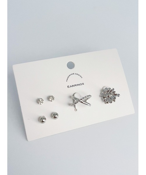 mou（モウ）の「ミニピアス＆イヤーカフ4セットアクセサリー（ピアス（両耳用）・レディース・シルバー/ゴールド・FREE）」の18枚目の写真