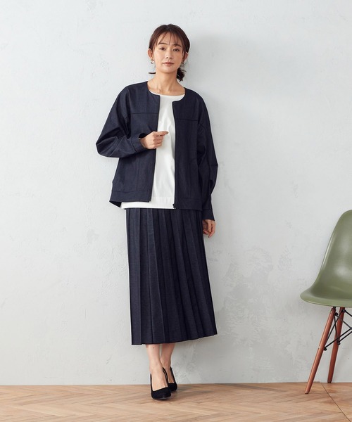 COMME CA ISM(コムサイズム)の「【一部店舗限定】ノーカラーブルゾン(ブルゾン・レディース・ブラック/ネイビー・MEDIUM/LARGE)」の5枚目の写真