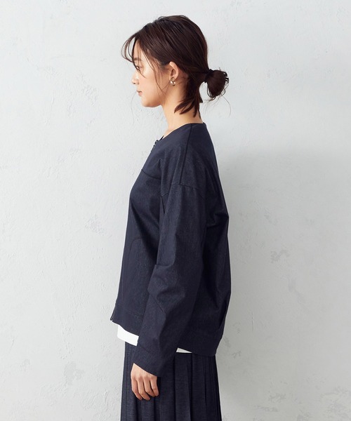 COMME CA ISM(コムサイズム)の「【一部店舗限定】ノーカラーブルゾン(ブルゾン・レディース・ブラック/ネイビー・MEDIUM/LARGE)」の8枚目の写真