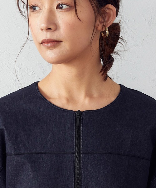 COMME CA ISM(コムサイズム)の「【一部店舗限定】ノーカラーブルゾン(ブルゾン・レディース・ブラック/ネイビー・MEDIUM/LARGE)」の11枚目の写真
