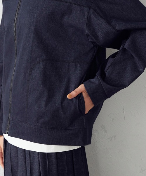 COMME CA ISM(コムサイズム)の「【一部店舗限定】ノーカラーブルゾン(ブルゾン・レディース・ブラック/ネイビー・MEDIUM/LARGE)」の13枚目の写真