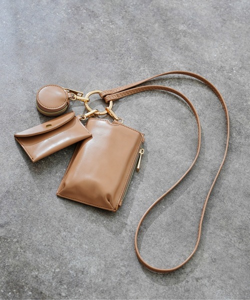 DouDou（ドゥドゥ）の「マルチスマホショルダー SS（ショルダーバッグ・レディース・アイボリー/ブラック/ベージュ/ミント/バイオレット・FREE）」の4枚目の写真