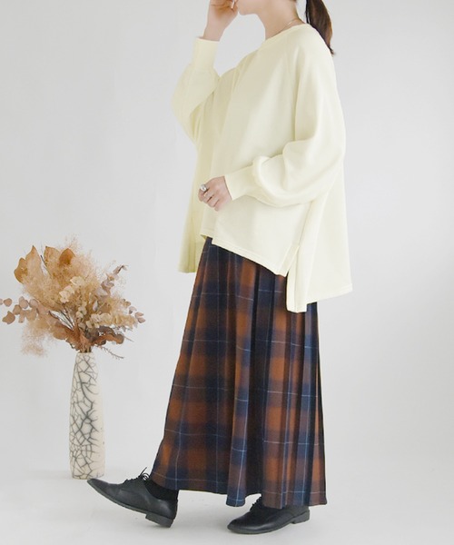 and it_（アンドイット）の「ボリュームスリーブゆるスウェット（スウェット・レディース・ピンク/ベージュ/ホワイト/チャコールグレー/ダークグリーン/ブラック/サックスブルー・M）」の11枚目の写真