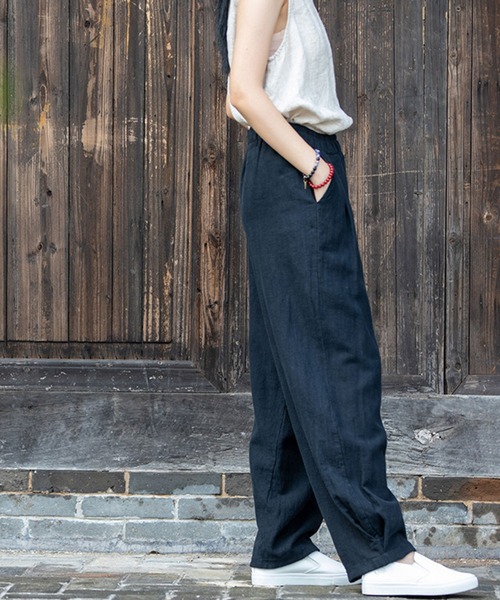 meJane（ミージェーン）の「麻ライクルーズシルエットカラーパンツ（その他パンツ・レディース・ブラック/ネイビー/ミント/キナリ・FREE）」の10枚目の写真