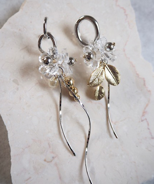 amplis（アンプリス）の「【amplis/アンプリス】calling / コーリング（ピアス（両耳用）・レディース・シルバー/ゴールド・FREE）」の5枚目の写真