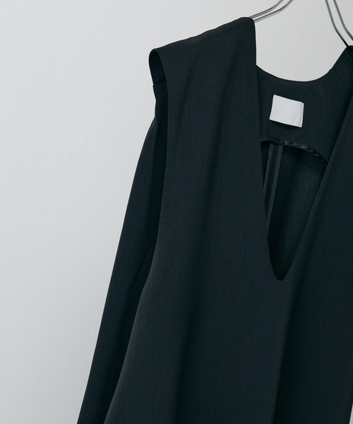 Lui's(ルイス)の「ショルダータックオーバーベスト(ベスト・レディース・ブラック/グリーン/ブルー・FREE)」の9枚目の写真