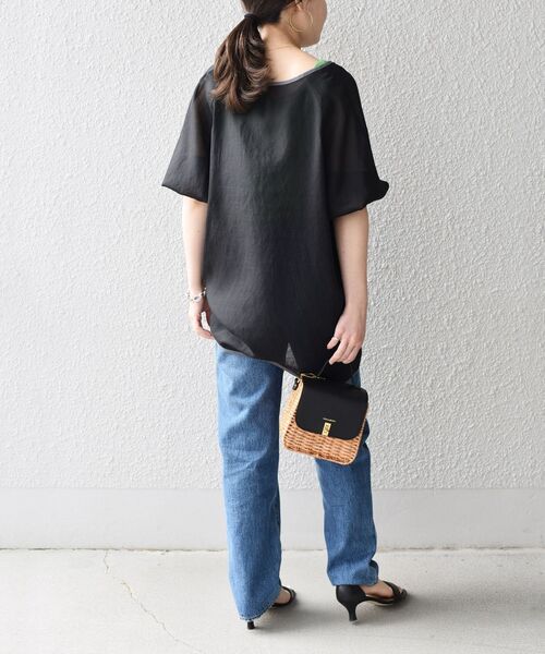 SHIPS(シップス)の「*〈手洗い可能〉シアー羽織りブラウス◆(シャツ/ブラウス・レディース・ブラック/ベージュ/ライトグリーン/キャメル・ONE SIZE)」の11枚目の写真