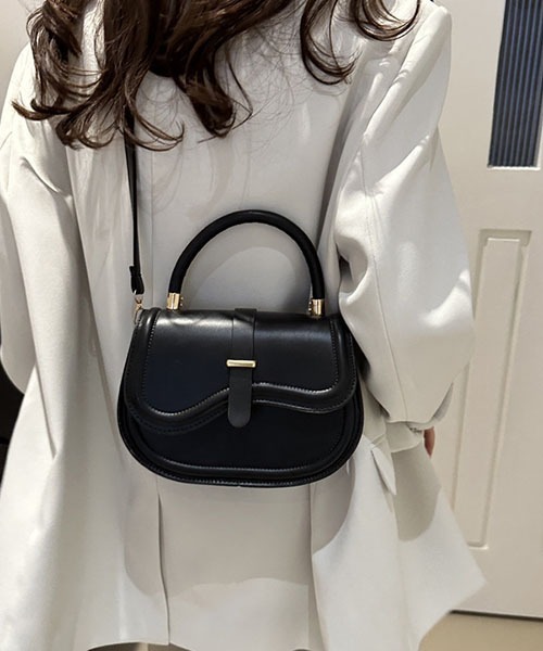 Passion(パッション)の「2wayショルダーバッグ(ショルダーバッグ・レディース・ホワイト/ブラック/ホワイト系その他/グリーン・FREE)」の16枚目の写真