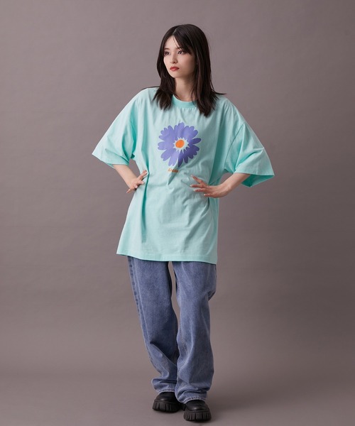 re_k by JUNRED(レクバイジュンレッド)の「【re_k by JUNRED】アブストラクトデイジー半袖Tシャツ(Tシャツ/カットソー・メンズ・チャコールグレー/ホワイト/ミント・S/M/L)」の18枚目の写真