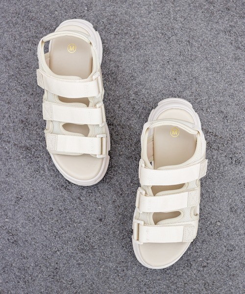 SpRay（スプレイ）の「厚底スポーツサンダル（サンダル・レディース・アイボリー/ブラック×ホワイト/ブラック系その他・SMALL/MEDIUM/LARGE/X-LARGE）」の2枚目の写真