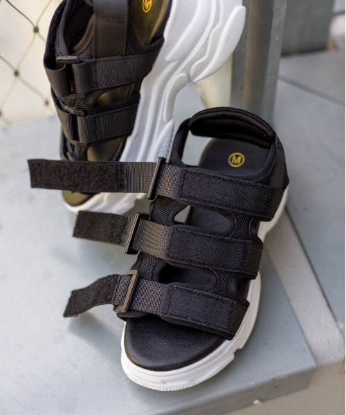 SpRay（スプレイ）の「厚底スポーツサンダル（サンダル・レディース・アイボリー/ブラック×ホワイト/ブラック系その他・SMALL/MEDIUM/LARGE/X-LARGE）」の6枚目の写真