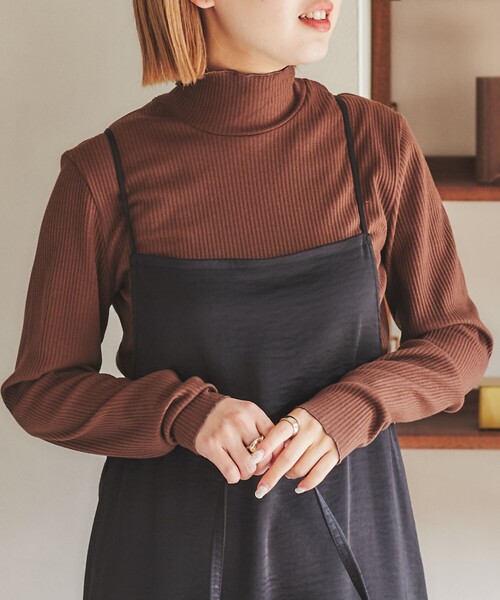 coen（コーエン）の「メロータートルネックロンT#（Tシャツ/カットソー・レディース・ホワイト/ブラック/ブラウン/グレー/オレンジ/ケリー/その他1/ロイヤルブルー/ライラック/ピンク・M/L）」の5枚目の写真