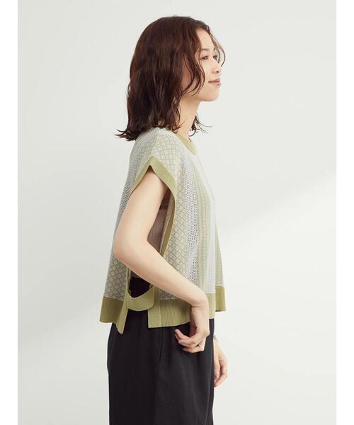 Green　Parks（グリーンパークス）の「パターンショートニットベスト（ベスト・レディース・ベージュ/オフホワイト/グリーン・FREE）」の17枚目の写真