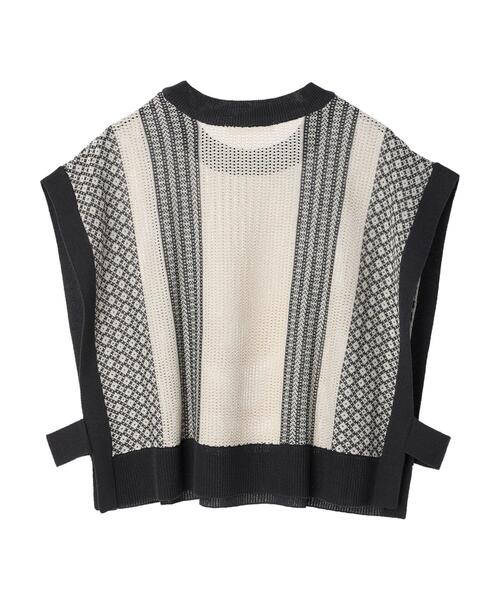 Green　Parks（グリーンパークス）の「パターンショートニットベスト（ベスト・レディース・ベージュ/オフホワイト/グリーン・FREE）」の14枚目の写真