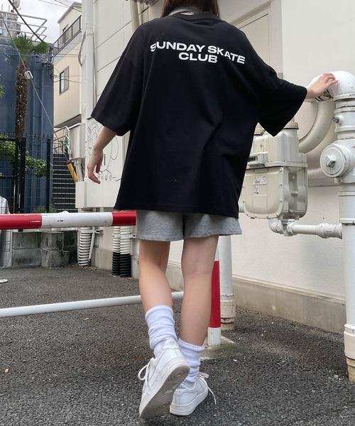 WEGO（ウィゴー）の「WEGO/CREW BIG半袖Tシャツ（Tシャツ/カットソー・メンズ・イエロー/カーキ/ホワイト/グレー系その他/ブラック・MEDIUM/LARGE）」の11枚目の写真