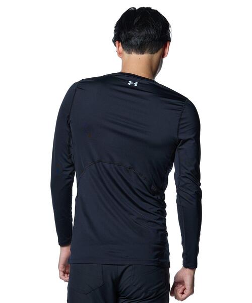UNDER ARMOUR(アンダーアーマー)の「UAヒートギア フィッティド ロングスリーブ Vネックシャツ(ゴルフ/メンズ)(Tシャツ/カットソー・メンズ・ブラック/ホワイト・M/L/S/XXL/XL)」の14枚目の写真
