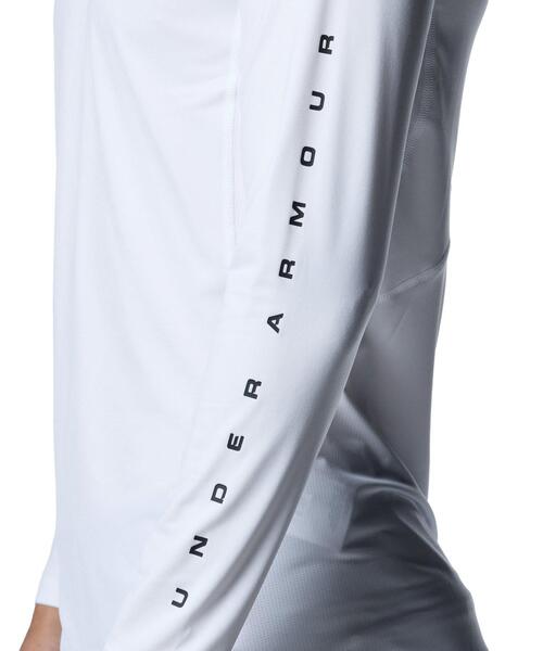 UNDER ARMOUR(アンダーアーマー)の「UAヒートギア フィッティド ロングスリーブ Vネックシャツ(ゴルフ/メンズ)(Tシャツ/カットソー・メンズ・ブラック/ホワイト・M/L/S/XXL/XL)」の5枚目の写真