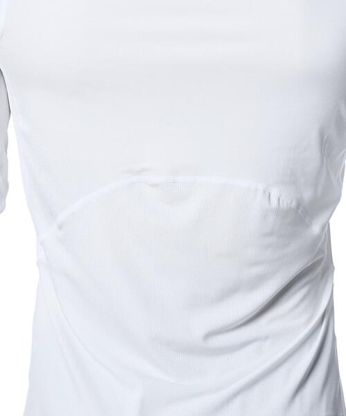 UNDER ARMOUR(アンダーアーマー)の「UAヒートギア フィッティド ロングスリーブ Vネックシャツ(ゴルフ/メンズ)(Tシャツ/カットソー・メンズ・ブラック/ホワイト・M/L/S/XXL/XL)」の7枚目の写真