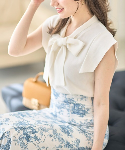 tocco closet（トッコ　クローゼット）の「ボウタイりぼんフレンチスリーブニットプルオーバー（ニット/セーター・レディース・ホワイト/ブラック・M）」の11枚目の写真