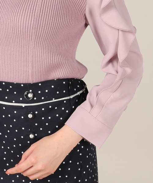 LAISSE PASSE（レッセパッセ）の「ラッフルスリーブプルオーバー（ニット/セーター・レディース・モーブ系/チョコ/ピーコックグリーン系/アイボリー・MEDIUM）」の6枚目の写真