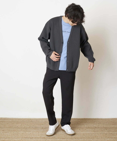 a.v.v（アーヴェヴェ）の「【ユニセックス】アゼアミワイドシルエットカーディガン（カーディガン/ボレロ・メンズ・チャコールグレー/ブルー/オレンジ/モカ・50/48/46/44）」の12枚目の写真