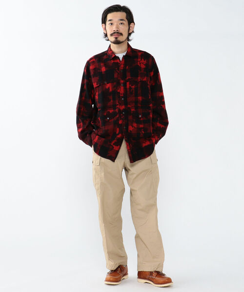 BEAMS PLUS（ビームスプラス）の「BEAMS PLUS / ウール チェック カモフラージュプリント アドベンチャーシャツ モディファイ（シャツ/ブラウス・メンズ・レッド/ホワイト・SMALL/MEDIUM/LARGE/X-LARGE）」の5枚目の写真